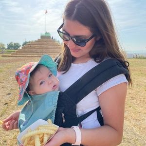 Meet your Posher, Edith